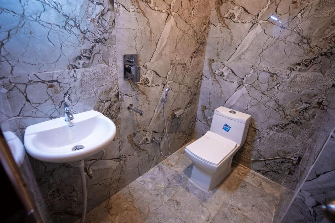 Hotel Jsr Kedar Варанасі Екстер'єр фото